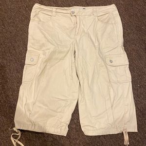 Women’s bandolinoblu capris size 10 petite ties pockets pants bottoms casual